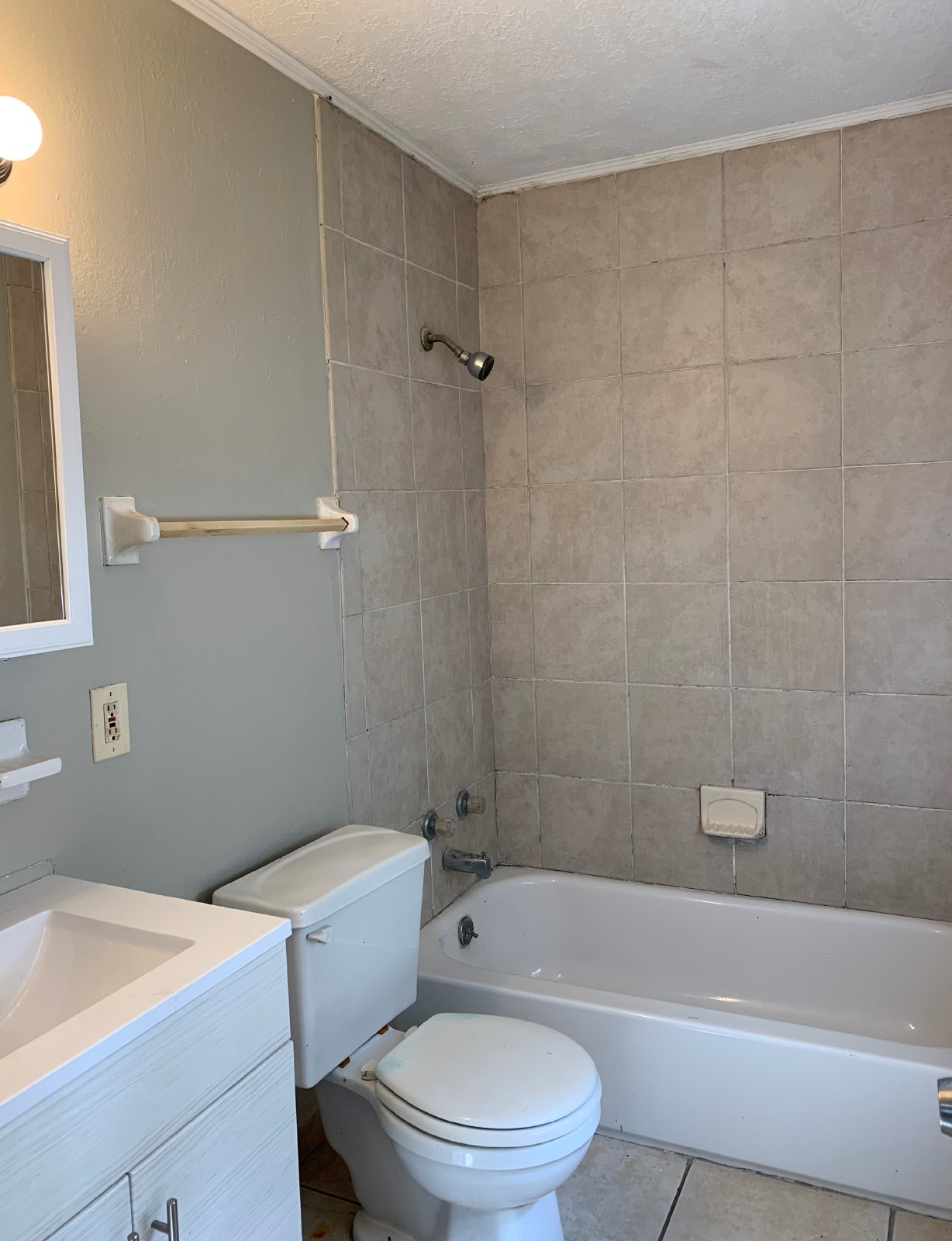 Charming Brick 3 Bedroom / 1.5 Bath Home in Hyde Park! property image