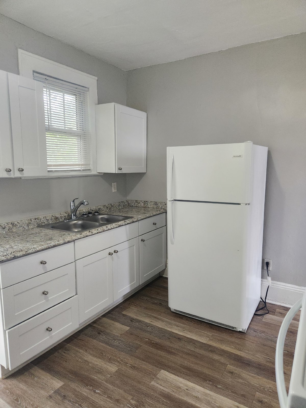Spacious Upstairs Duplex With Private Entry property image